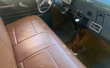 Ford-F-100-1953-Pickup-Truck-13