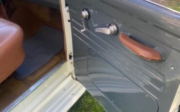 Ford-F-100-1953-Pickup-Truck-15