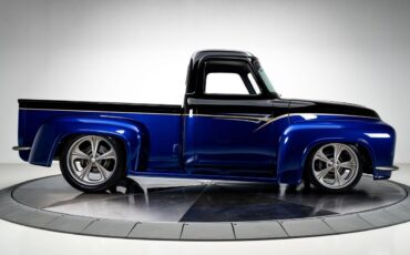 Ford-F-100-1953-Pickup-Truck-16