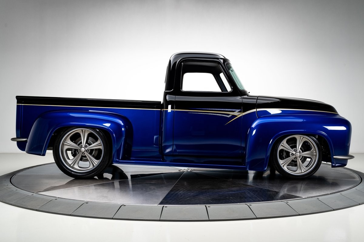 Ford-F-100-1953-Pickup-Truck-16