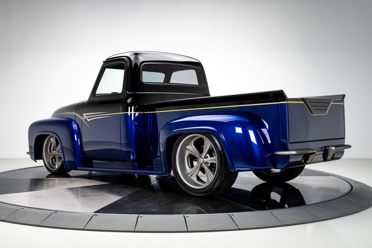 Ford-F-100-1953-Pickup-Truck-21