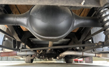 Ford-F-100-1953-Pickup-Truck-22