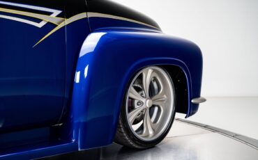 Ford-F-100-1953-Pickup-Truck-25