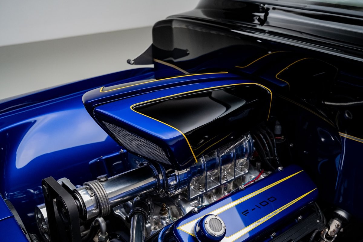 Ford-F-100-1953-Pickup-Truck-31