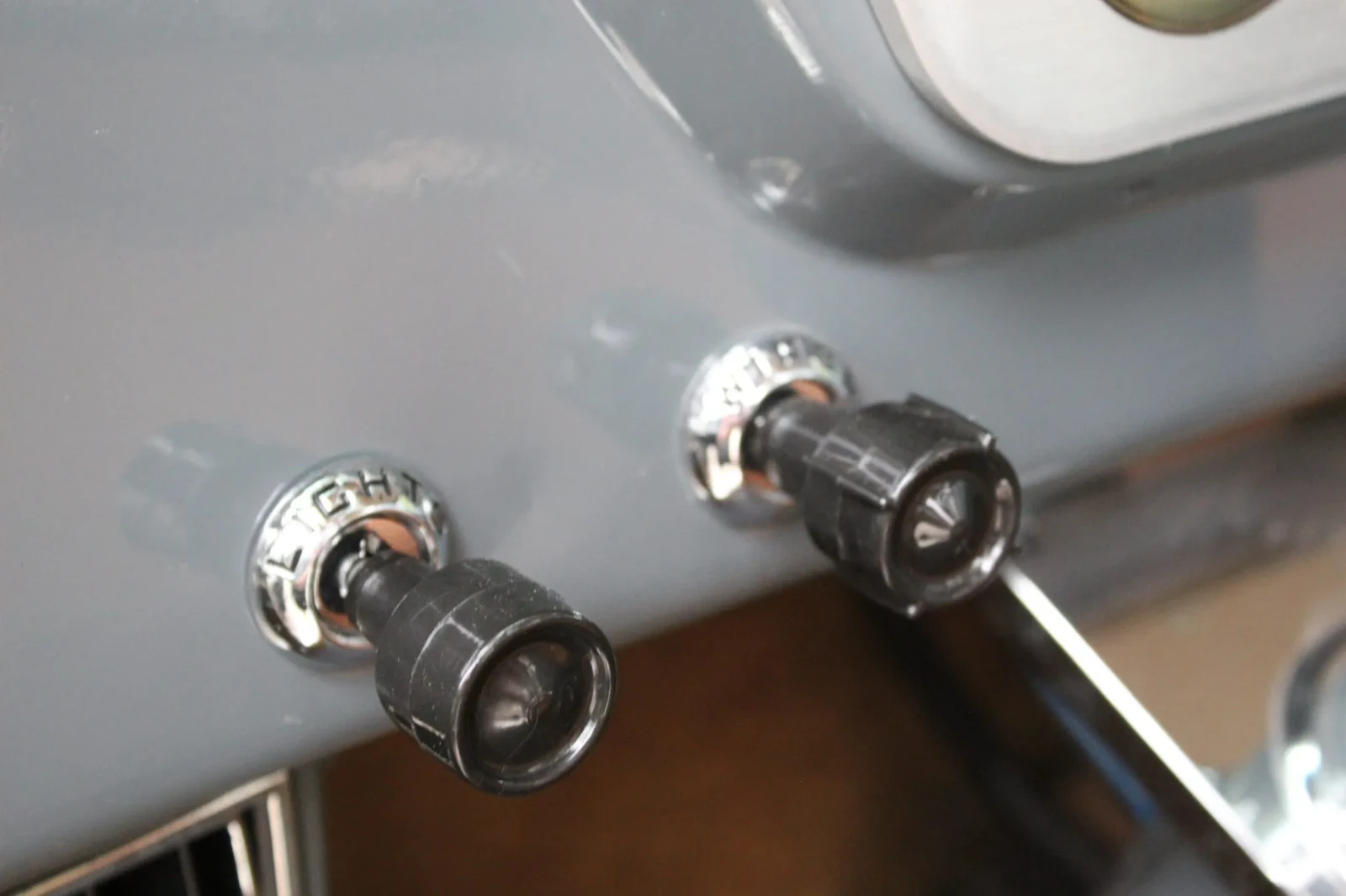 Ford-F-100-1953-Pickup-Truck-37