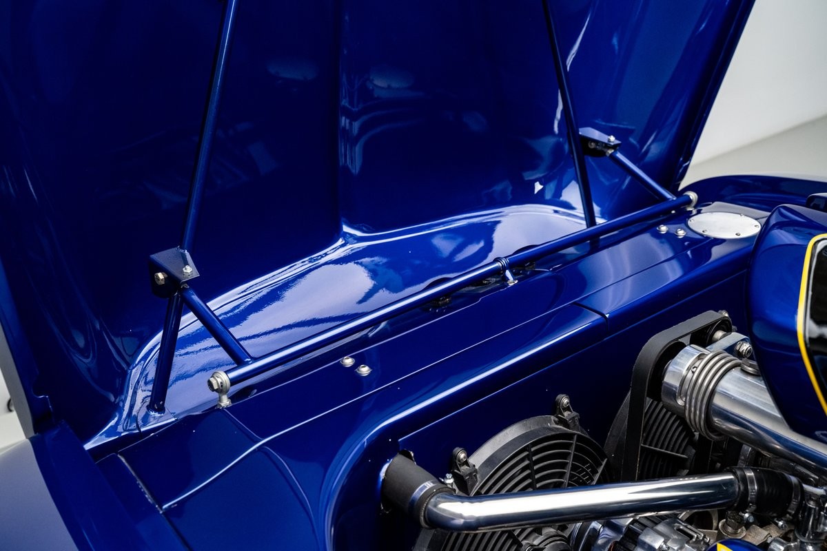 Ford-F-100-1953-Pickup-Truck-38