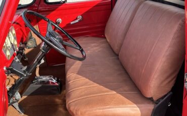 Ford-F-100-1953-Victory-Red-Tan-Leather-1