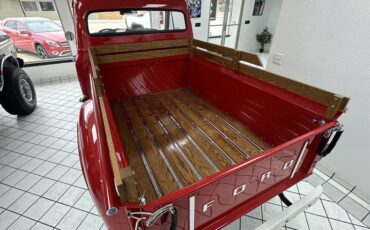 Ford-F-100-1953-Victory-Red-Tan-Leather-19