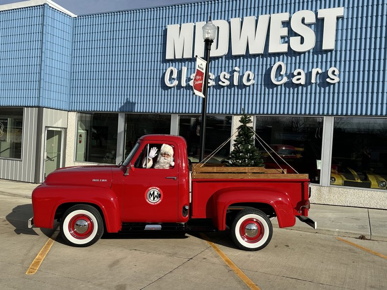 Ford-F-100-1953-Victory-Red-Tan-Leather-2