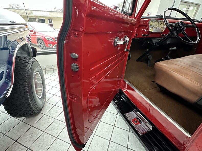 Ford-F-100-1953-Victory-Red-Tan-Leather-28