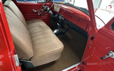Ford-F-100-1953-Victory-Red-Tan-Leather-29