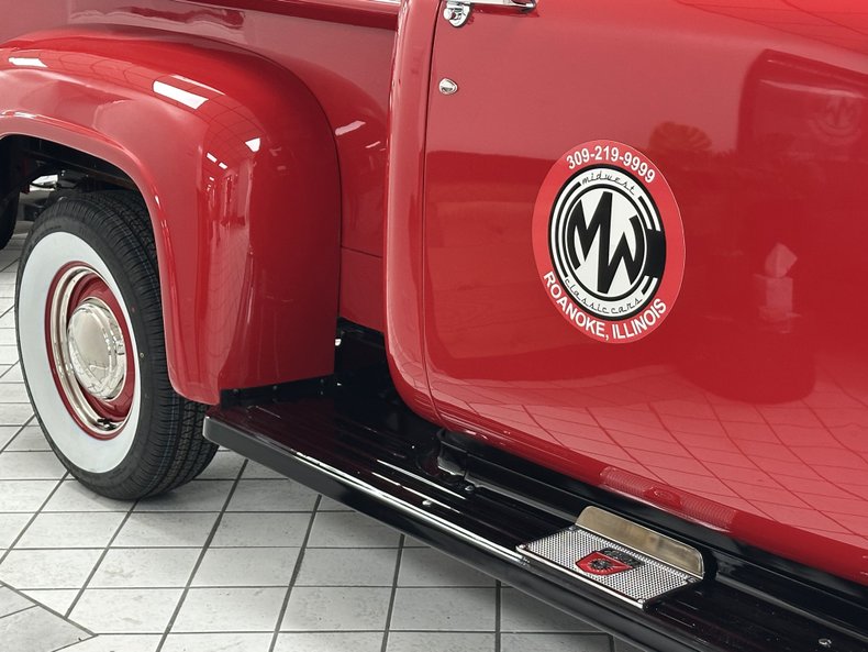 Ford-F-100-1953-Victory-Red-Tan-Leather-37