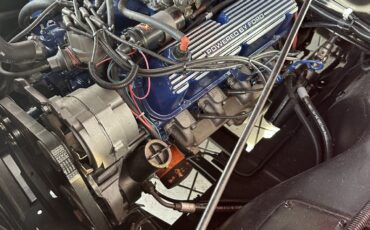 Ford-F-100-1953-Victory-Red-Tan-Leather-39