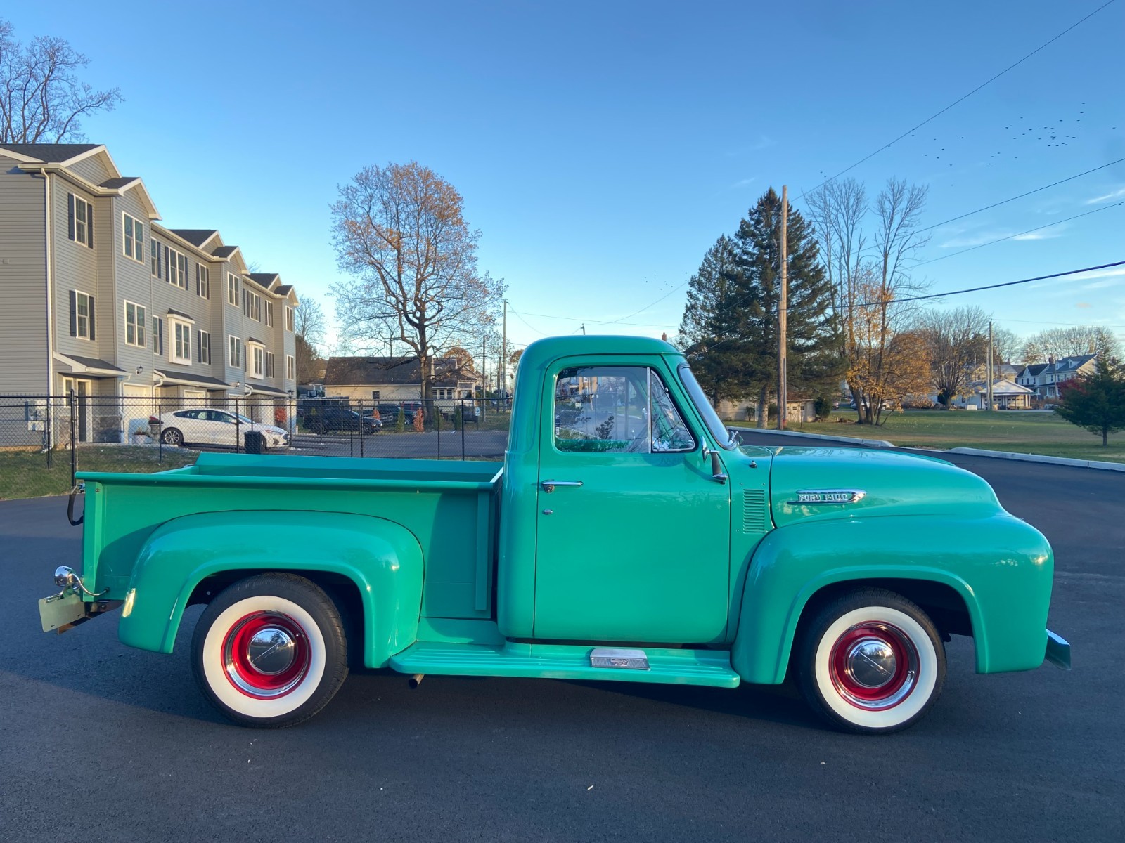 Ford-F-100-1954-Standard-Cab-Pickup-11