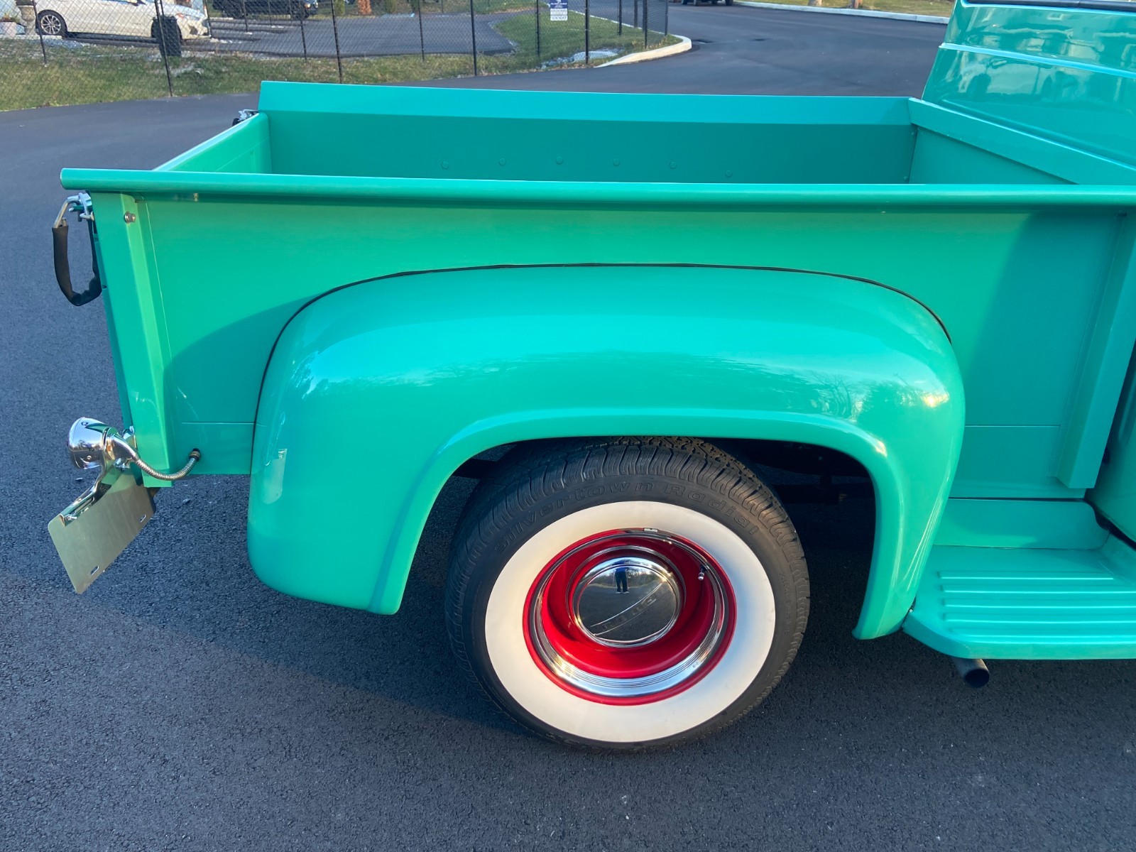 Ford-F-100-1954-Standard-Cab-Pickup-23