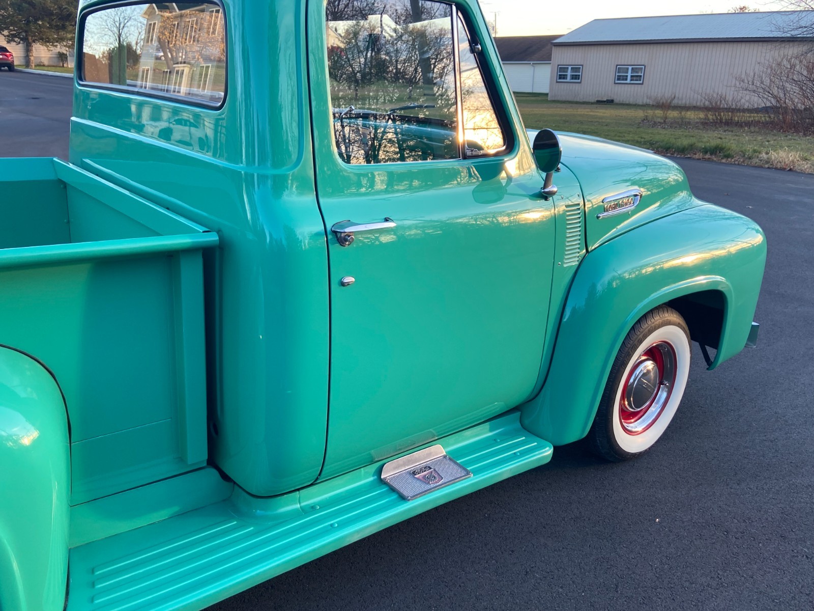 Ford-F-100-1954-Standard-Cab-Pickup-24