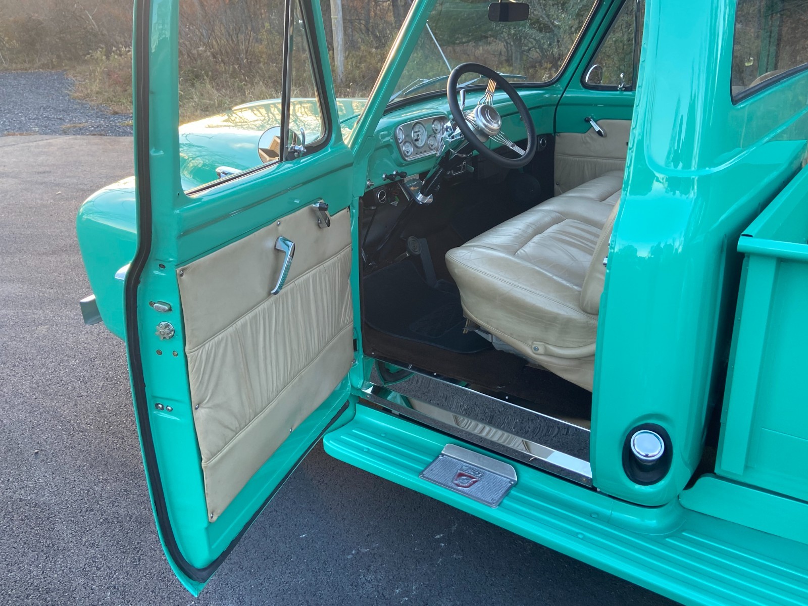 Ford-F-100-1954-Standard-Cab-Pickup-28