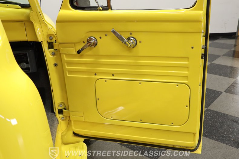 Ford-F-100-1954-Yellow-Tan-32