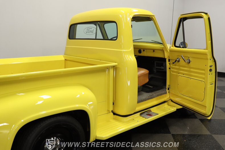Ford-F-100-1954-Yellow-Tan-33