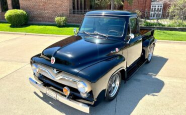 Ford-F-100-1955-Pickup-Truck-2