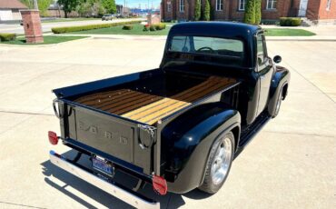 Ford-F-100-1955-Pickup-Truck-9