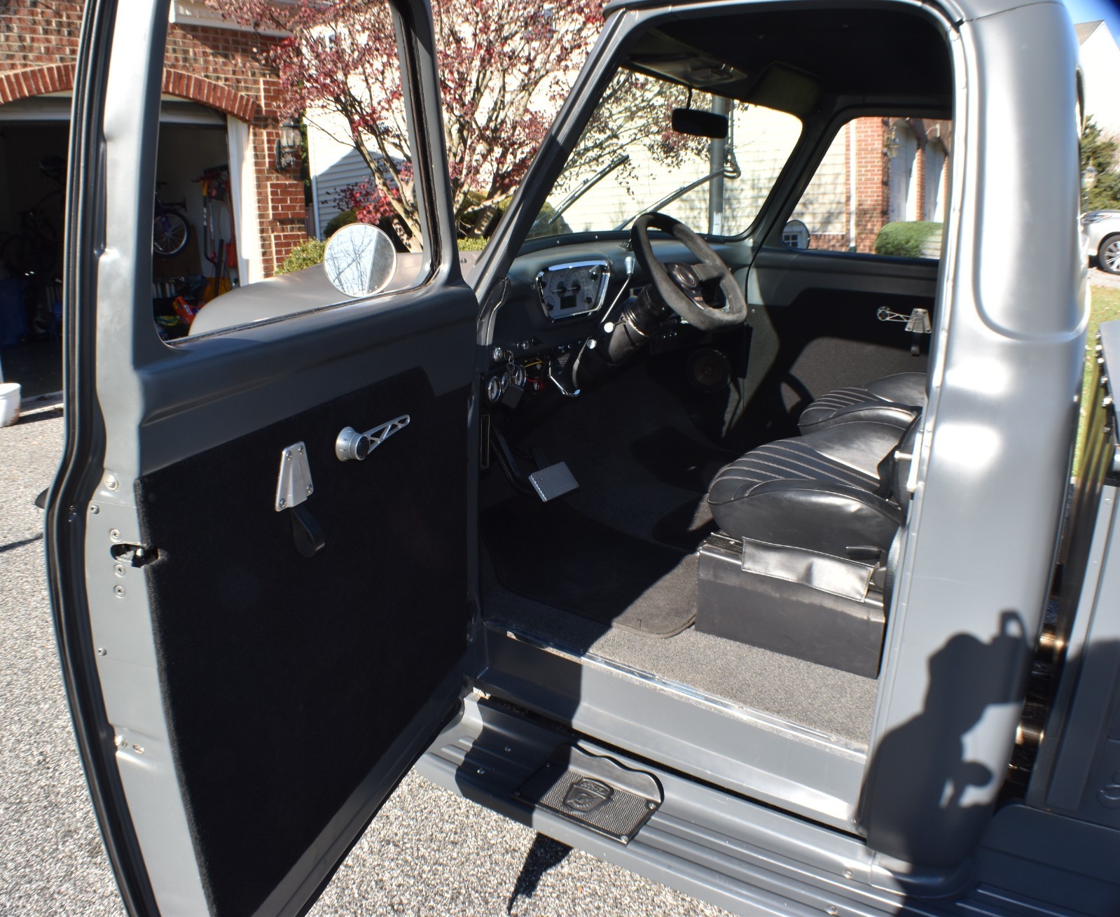 Ford-F-100-1955-Standard-Cab-Pickup-18
