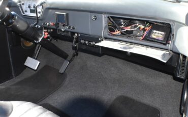 Ford-F-100-1955-Standard-Cab-Pickup-23