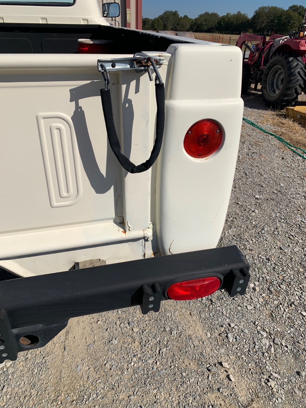 Ford-F-100-1963-Standard-Cab-Pickup-11