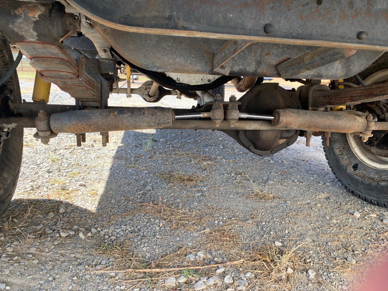 Ford-F-100-1963-Standard-Cab-Pickup-12