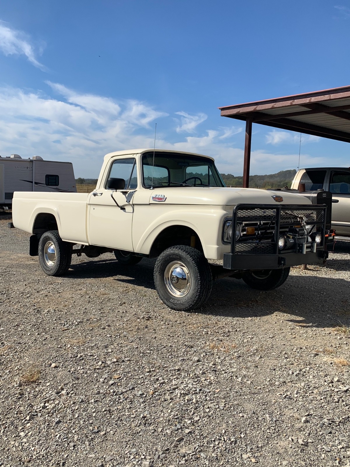 Ford-F-100-1963-Standard-Cab-Pickup-13