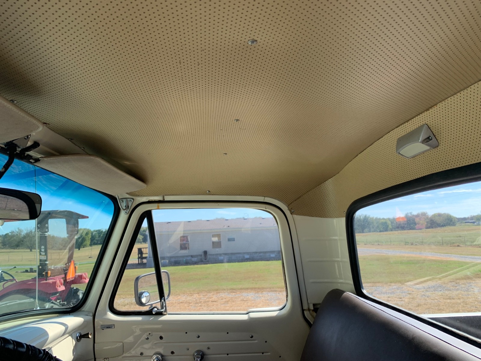 Ford-F-100-1963-Standard-Cab-Pickup-26