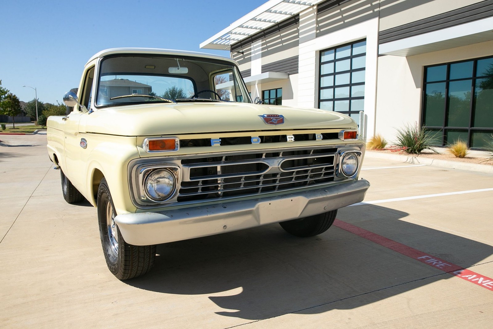 Ford-F-100-1966-Other-19