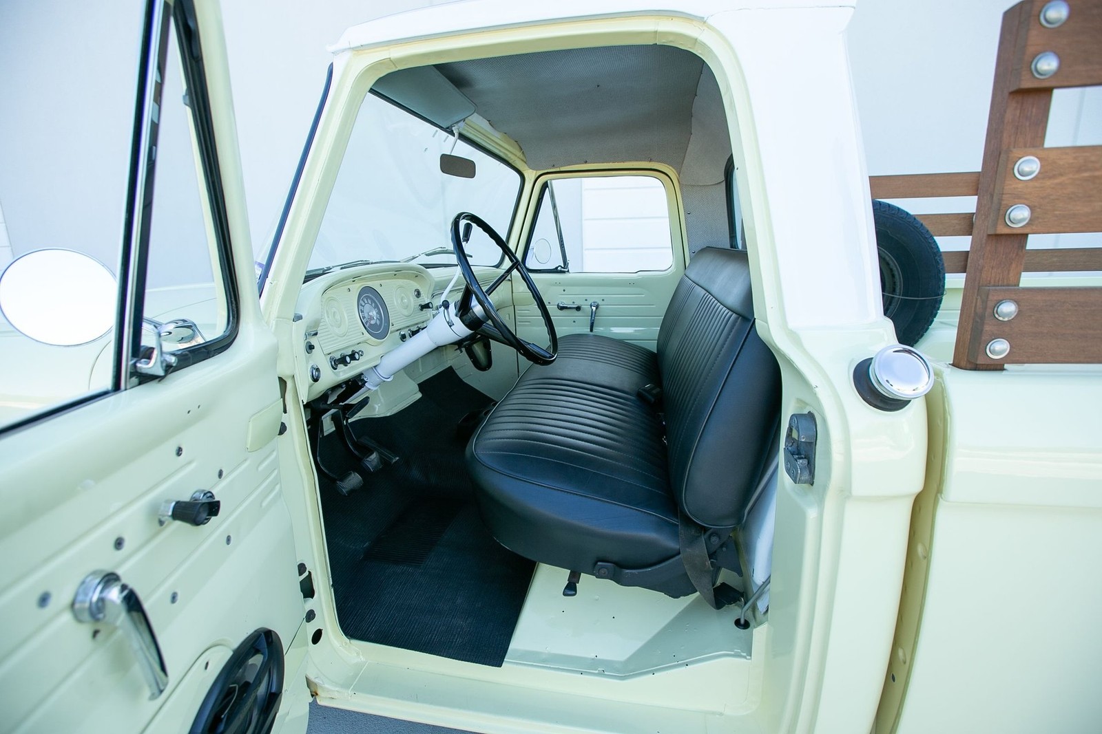 Ford-F-100-1966-Other-24