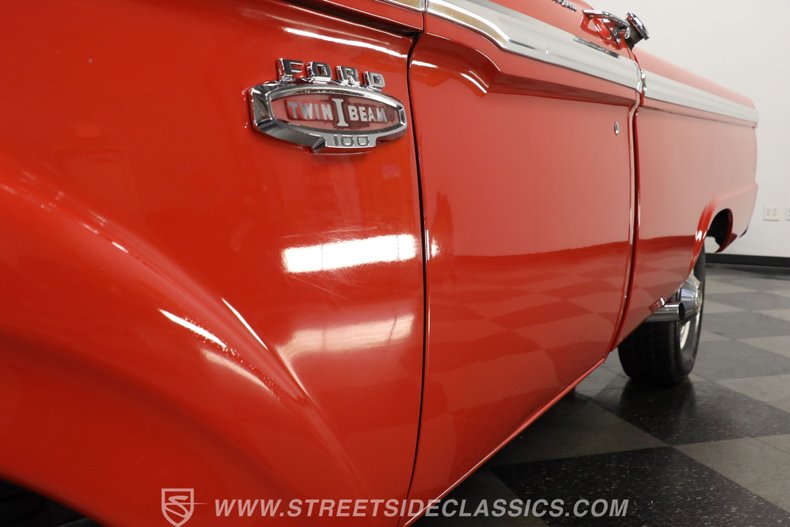 Ford-F-100-1966-Rangoon-Red-Black-21