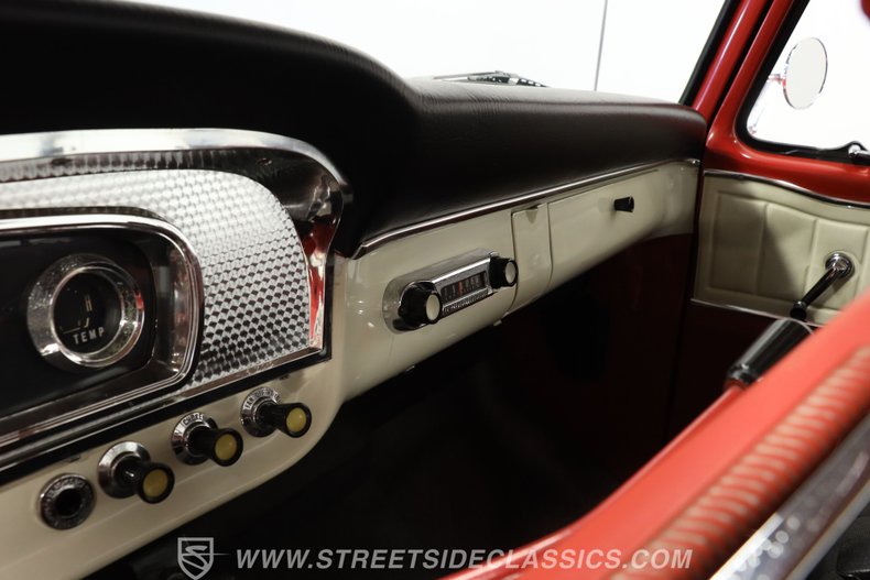 Ford-F-100-1966-Rangoon-Red-Black-37