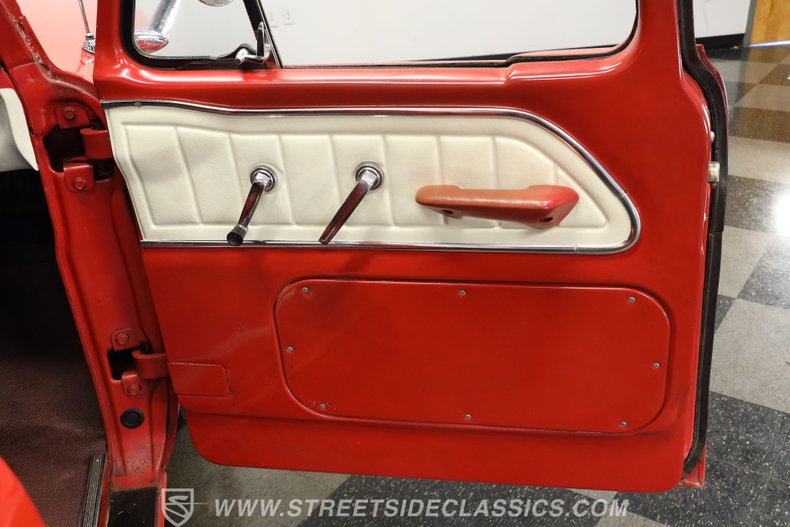 Ford-F-100-1966-Rangoon-Red-Black-43