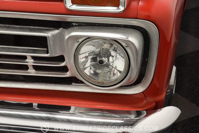 Ford-F-100-1966-Rangoon-Red-Black