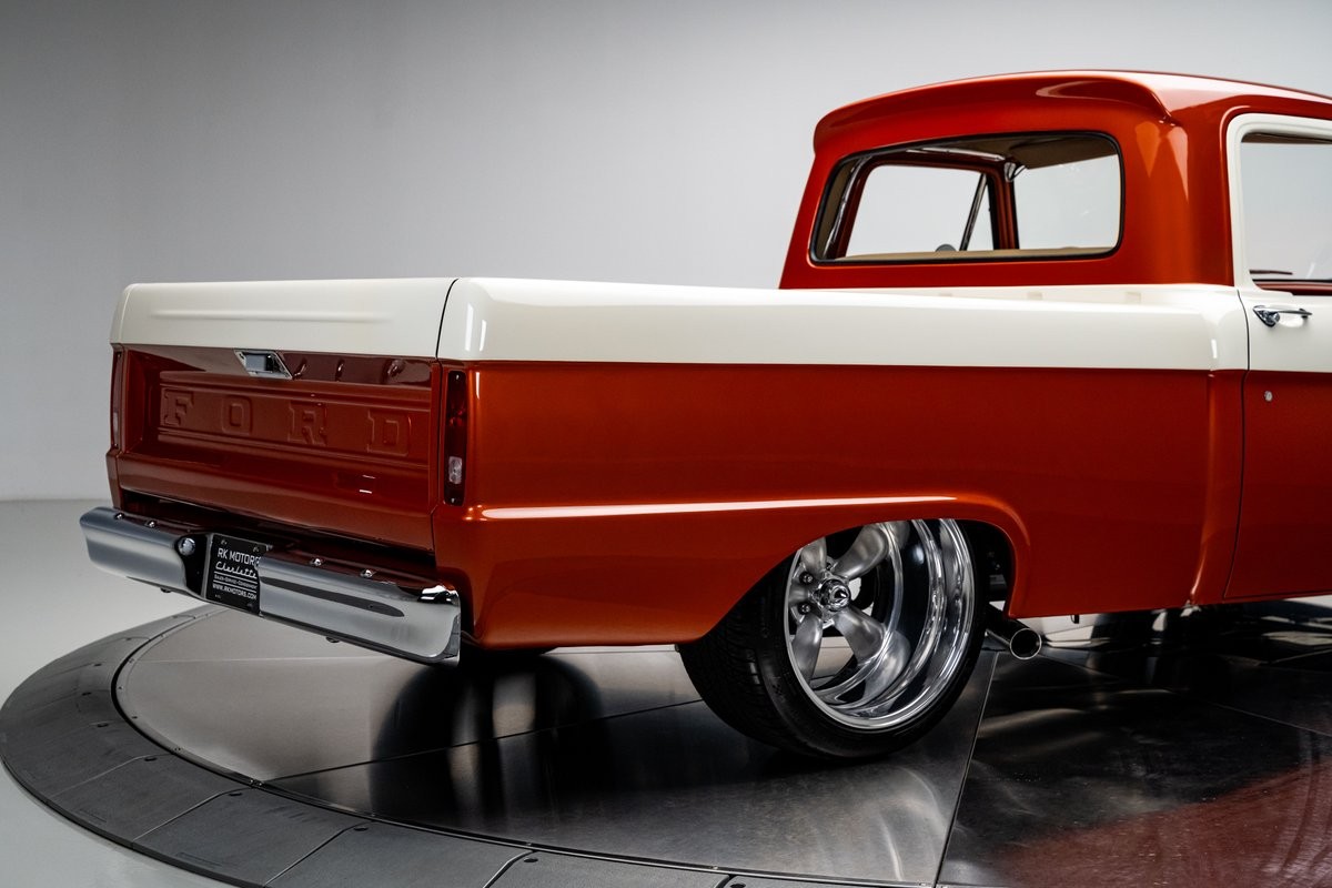 Ford-F-100-1966-Truck-22