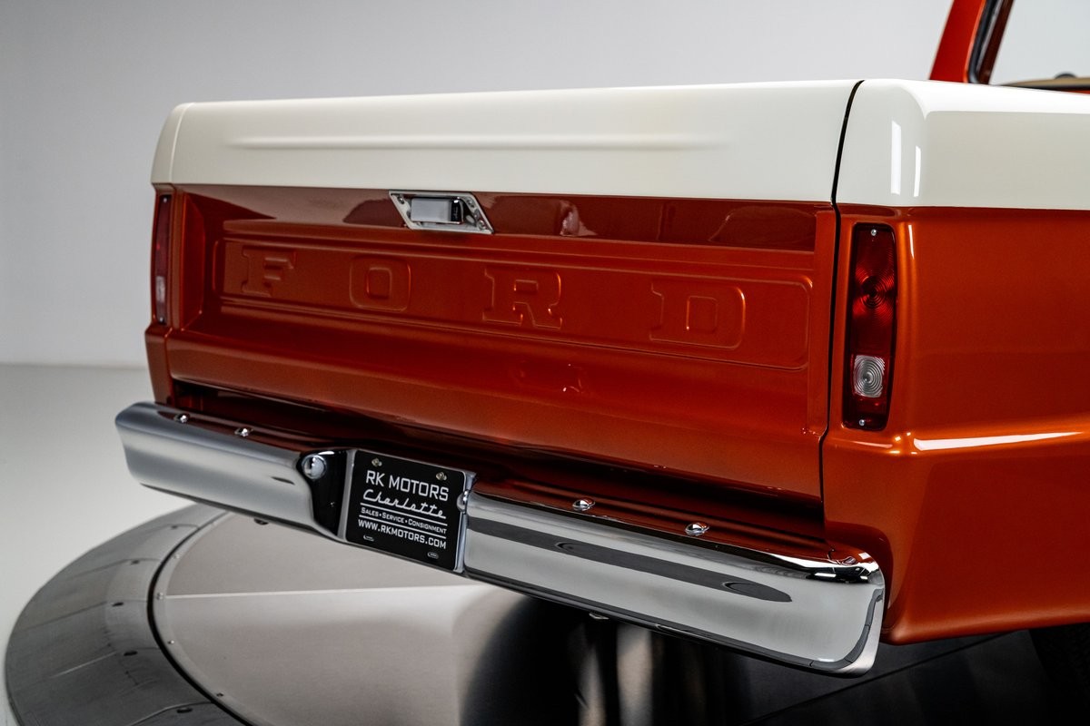 Ford-F-100-1966-Truck-23