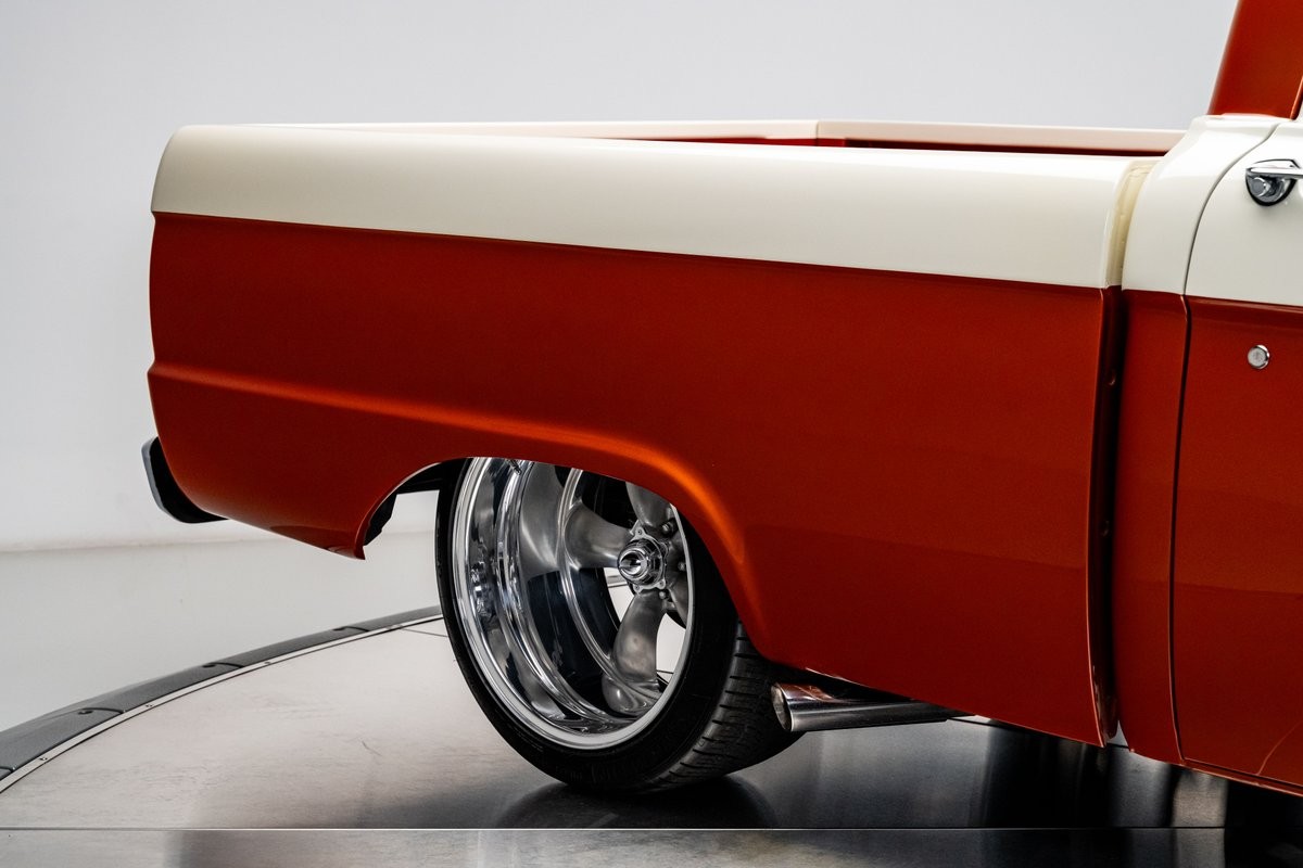 Ford-F-100-1966-Truck-25