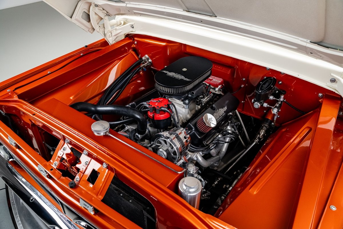 Ford-F-100-1966-Truck-27