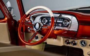 Ford-F-100-1966-Truck-3