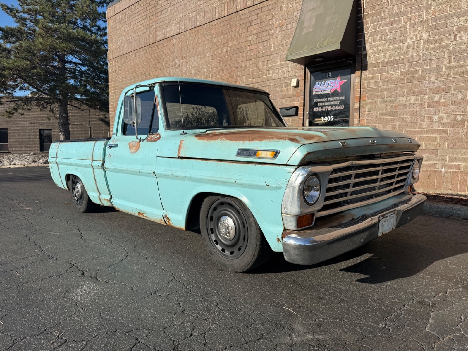 Ford-F-100-1967-8