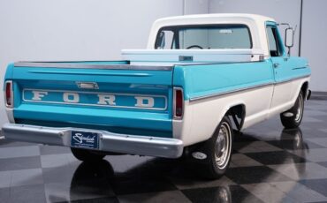Ford-F-100-1967-Pickup-Truck-10