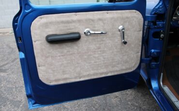 Ford-F-100-1967-Pickup-Truck-22