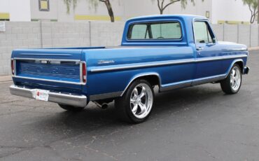 Ford-F-100-1967-Pickup-Truck-3