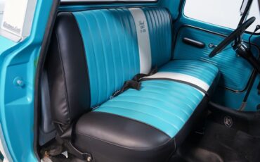 Ford-F-100-1967-Pickup-Truck-38