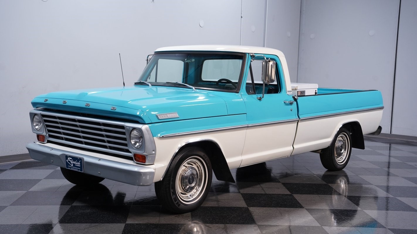 Ford-F-100-1967-Pickup-Truck-5