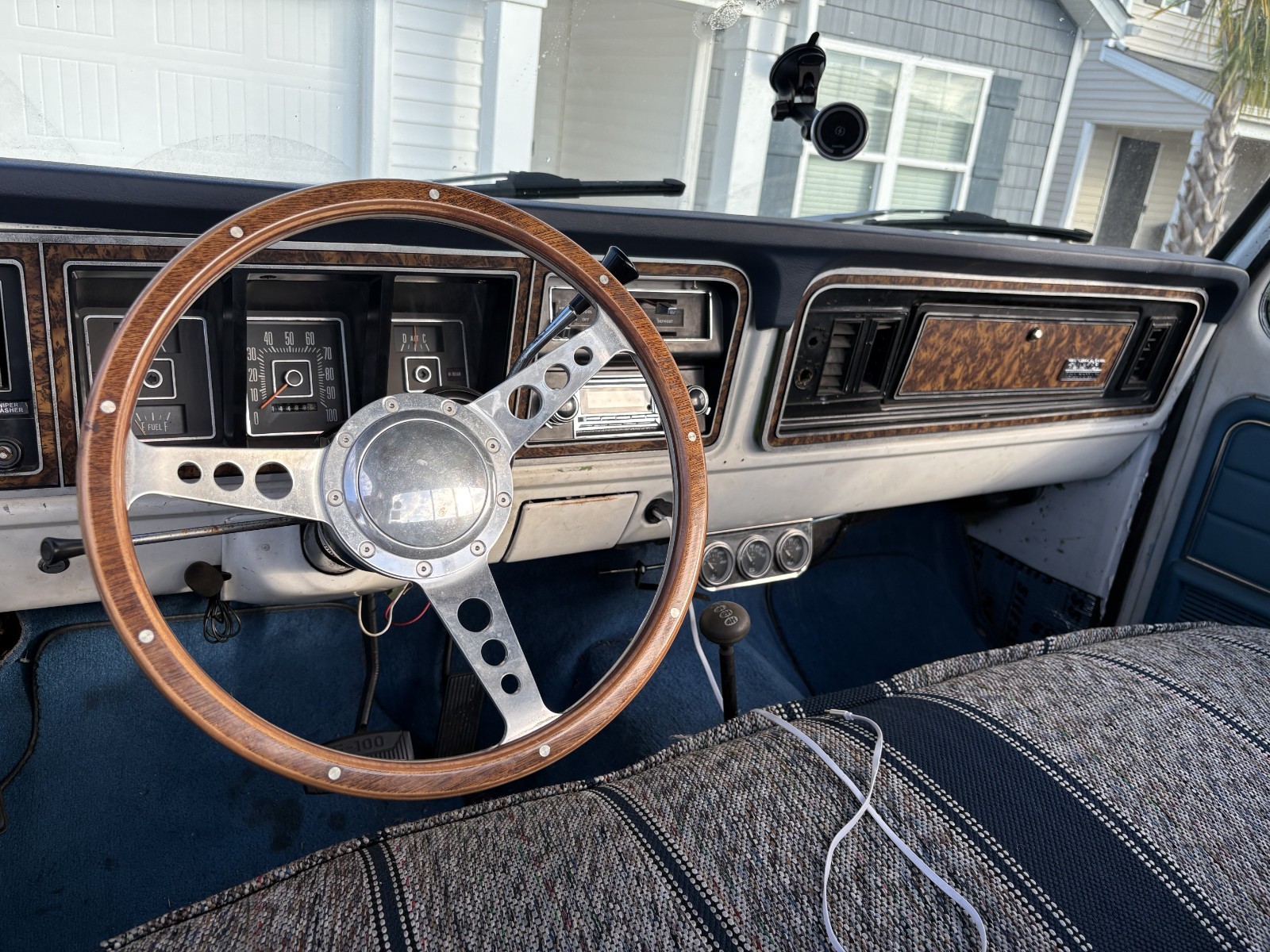 Ford-F-100-1973-Standard-Cab-Pickup-5