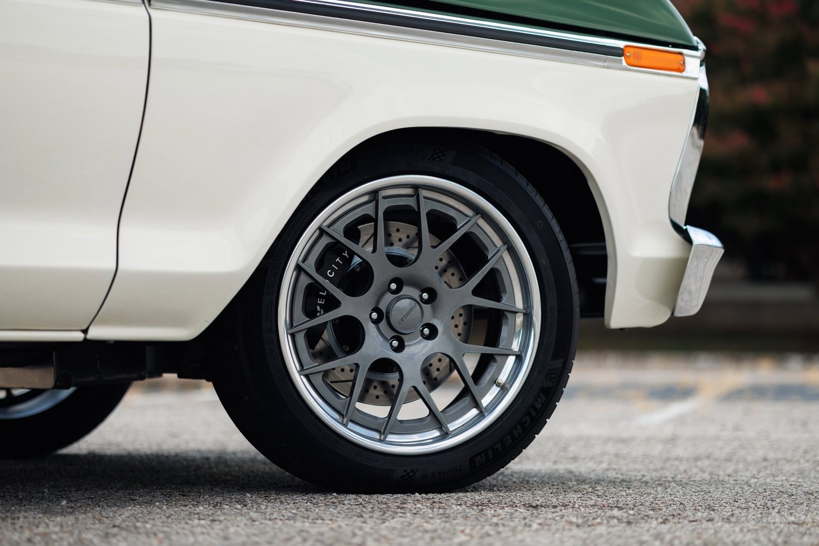 Ford-F-100-1973-Truck-29